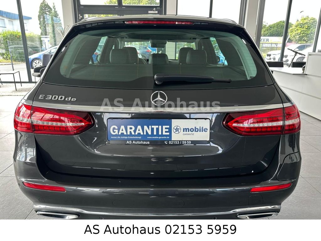 Mercedes-Benz E 300 2022