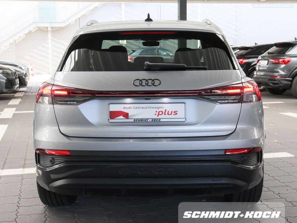 Audi Q4 e-tron 2024