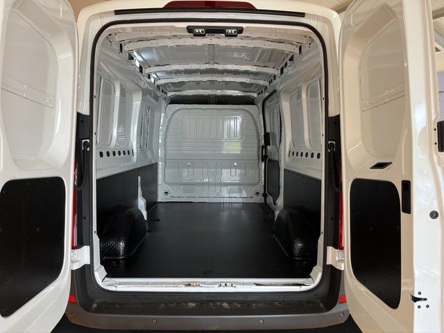 Maxus Deliver 9 2025