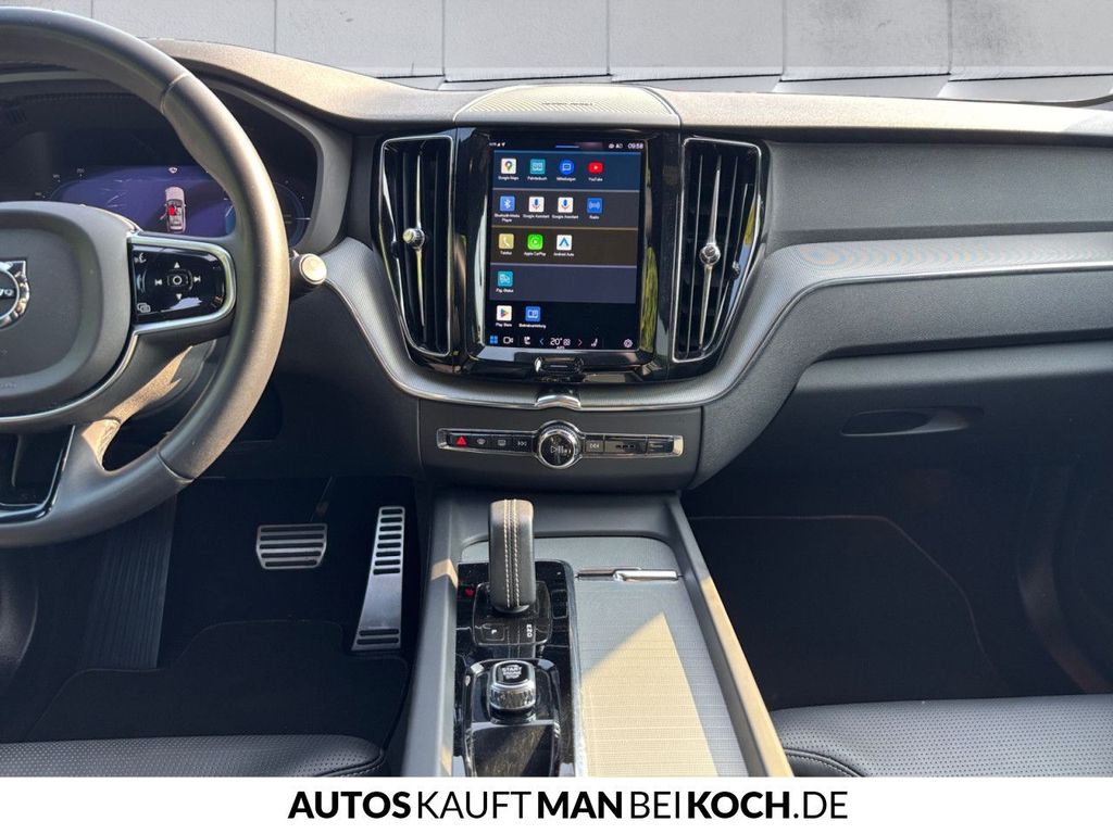 Volvo XC60 2022