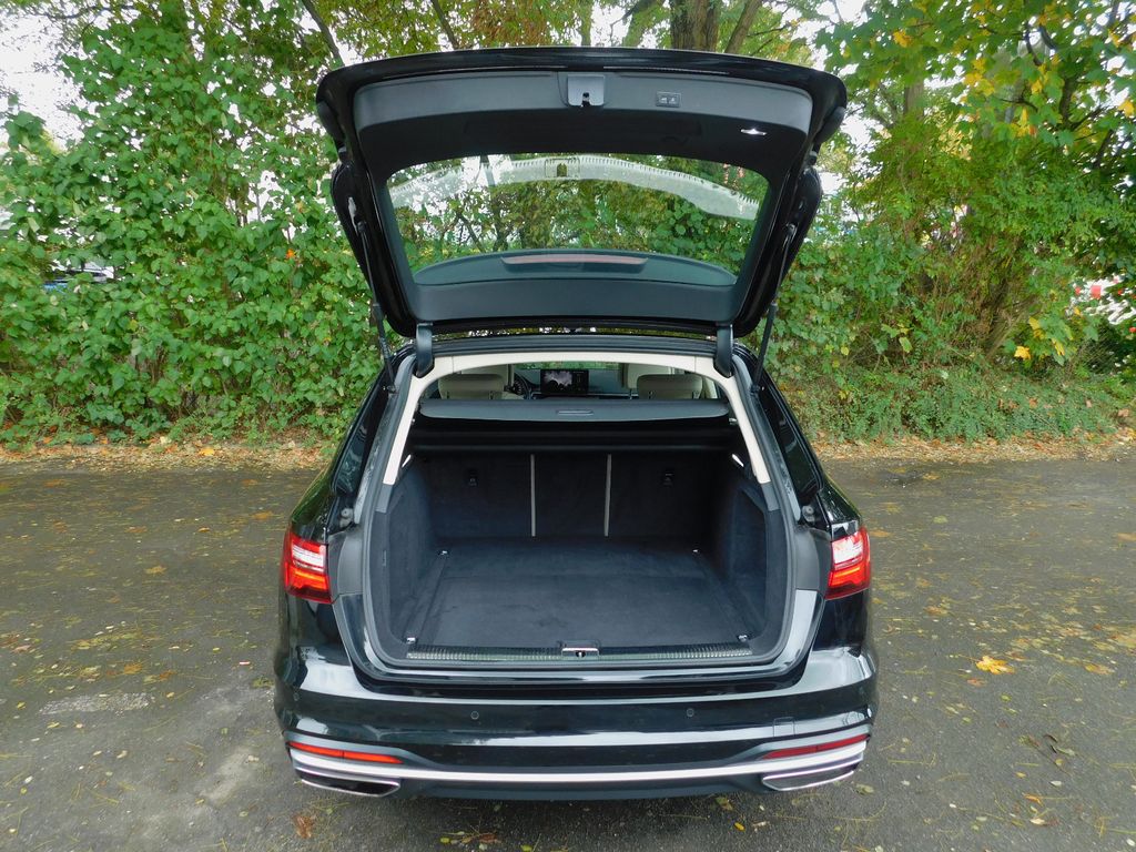 Audi A4 2022