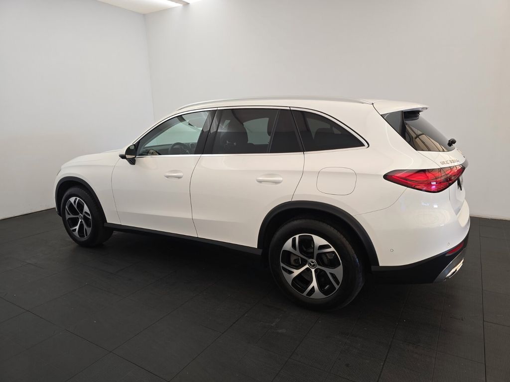 Mercedes-Benz GLC 300 2023