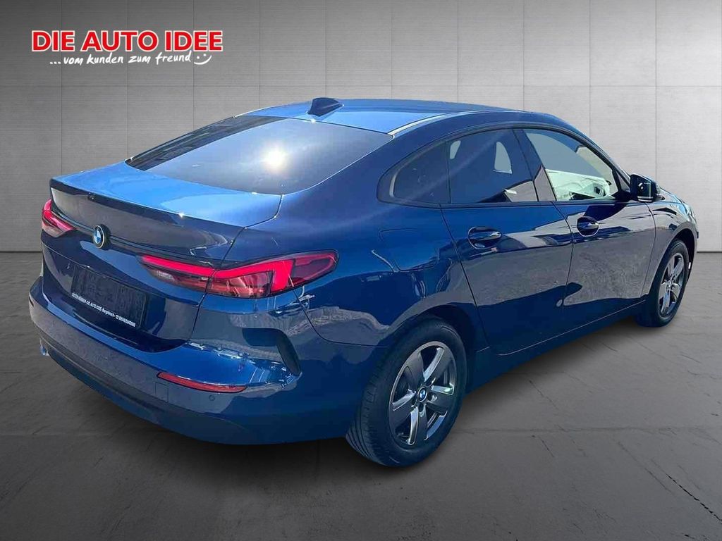 BMW 216 2023