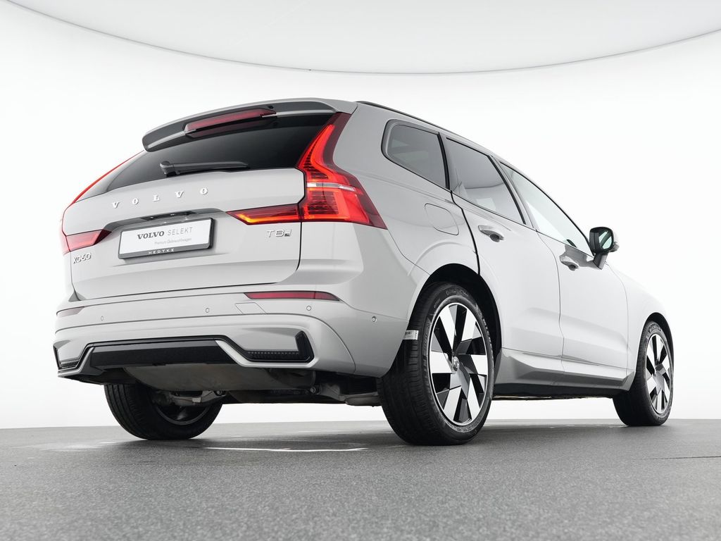 Volvo XC60 2025