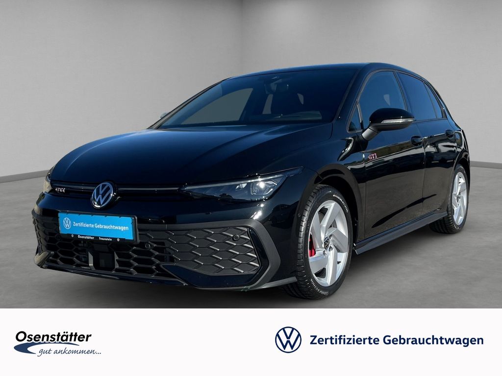 Volkswagen Golf 2025