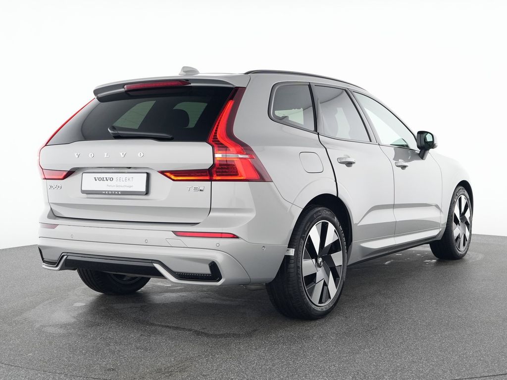 Volvo XC60 2025