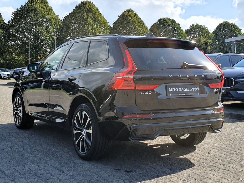 Volvo XC60 2022