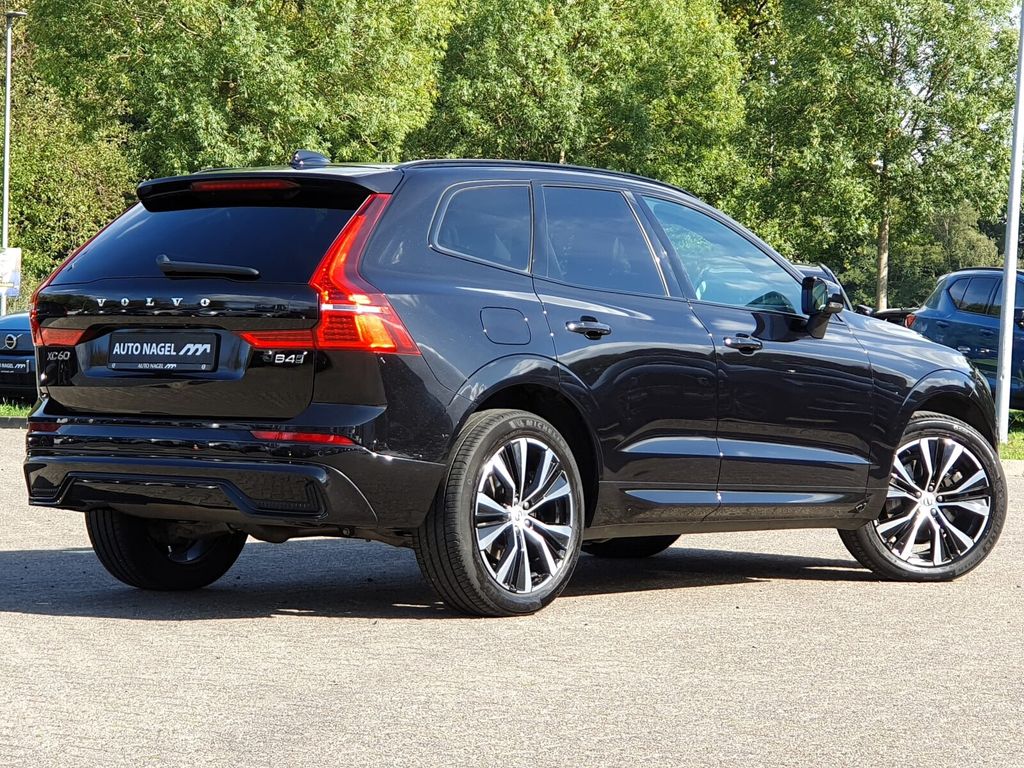Volvo XC60 2022