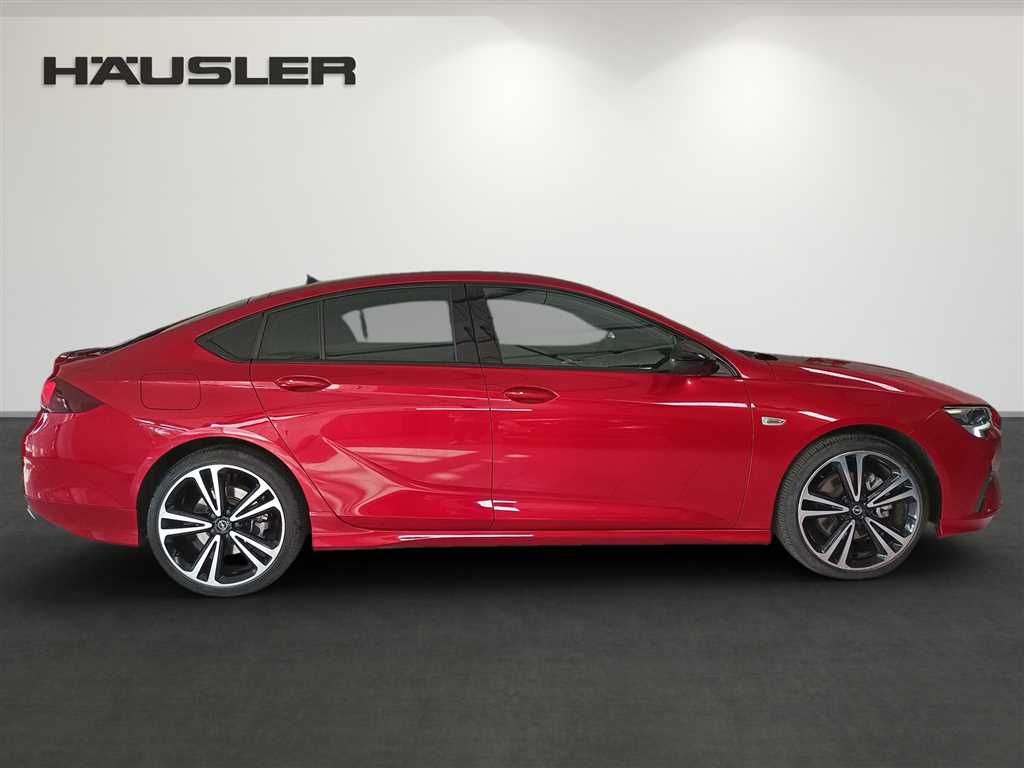 Opel Insignia 2022
