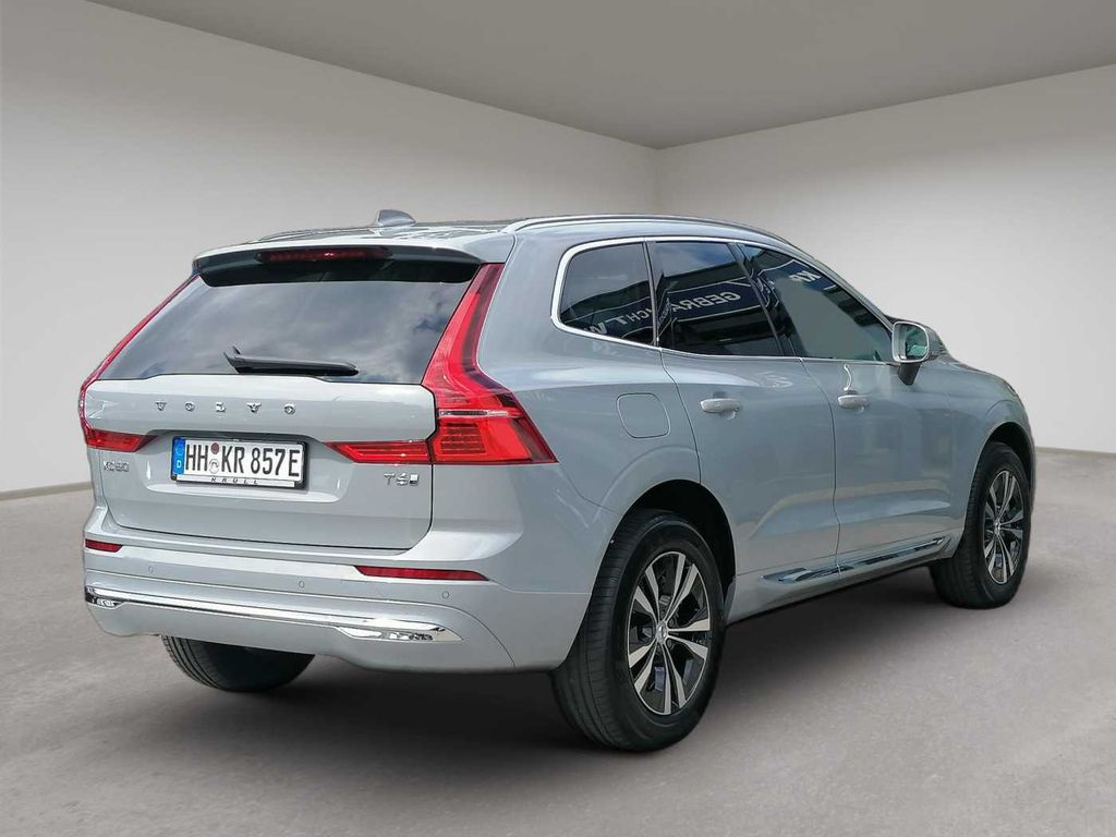 Volvo XC60 2025
