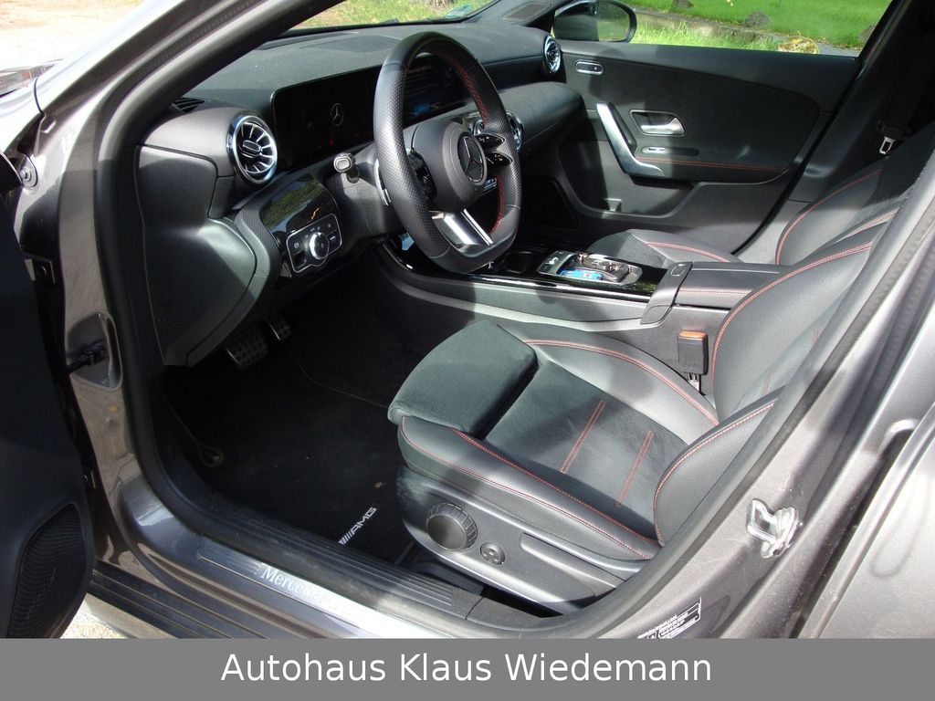 Mercedes-Benz A 220 2024