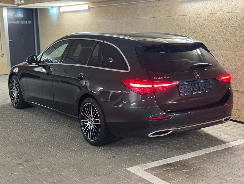 Mercedes-Benz C 200 2024