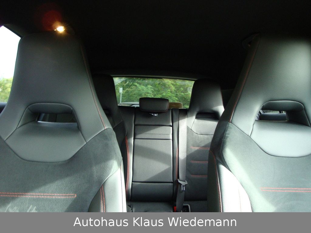 Mercedes-Benz A 220 2024