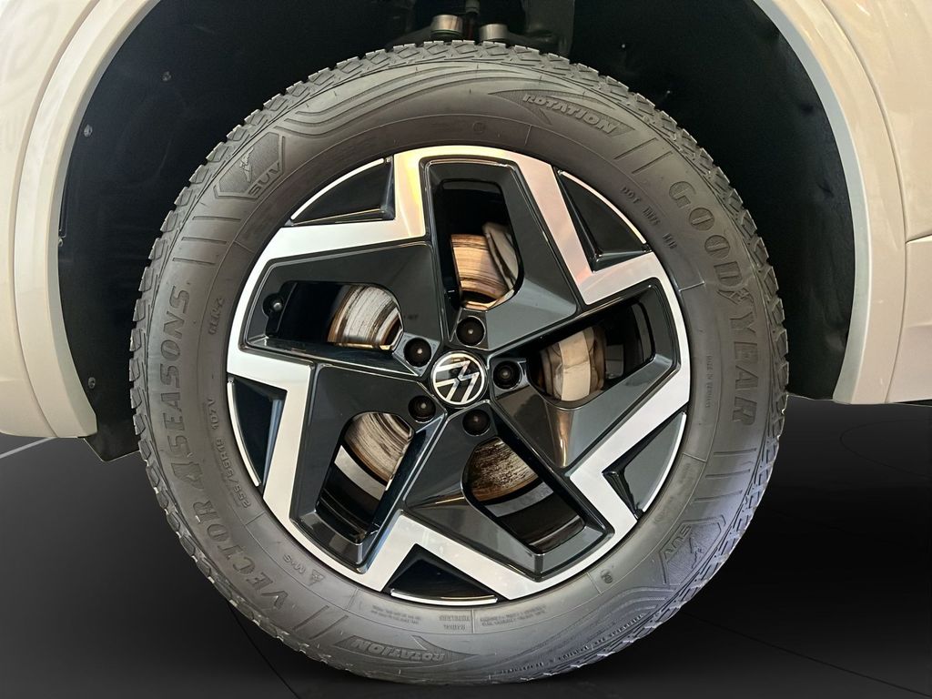 Volkswagen Touareg 2025