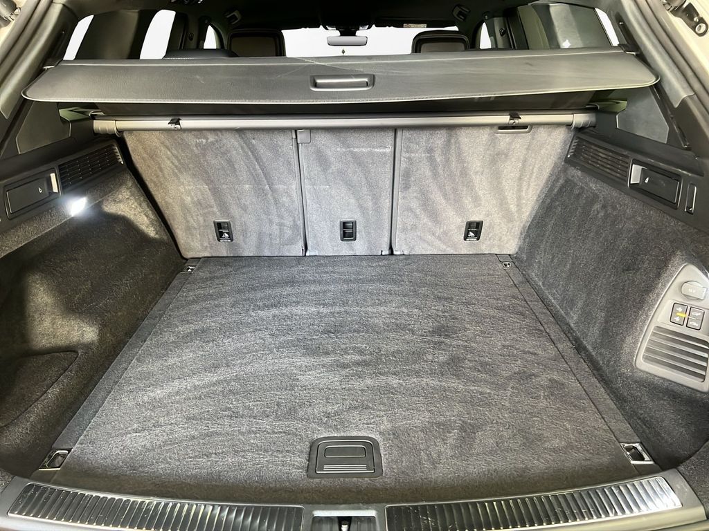 Volkswagen Touareg 2025