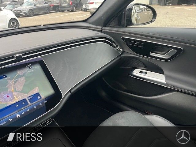 Mercedes-Benz E 300 2025