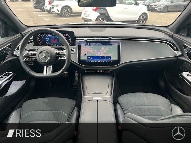 Mercedes-Benz E 300 2025