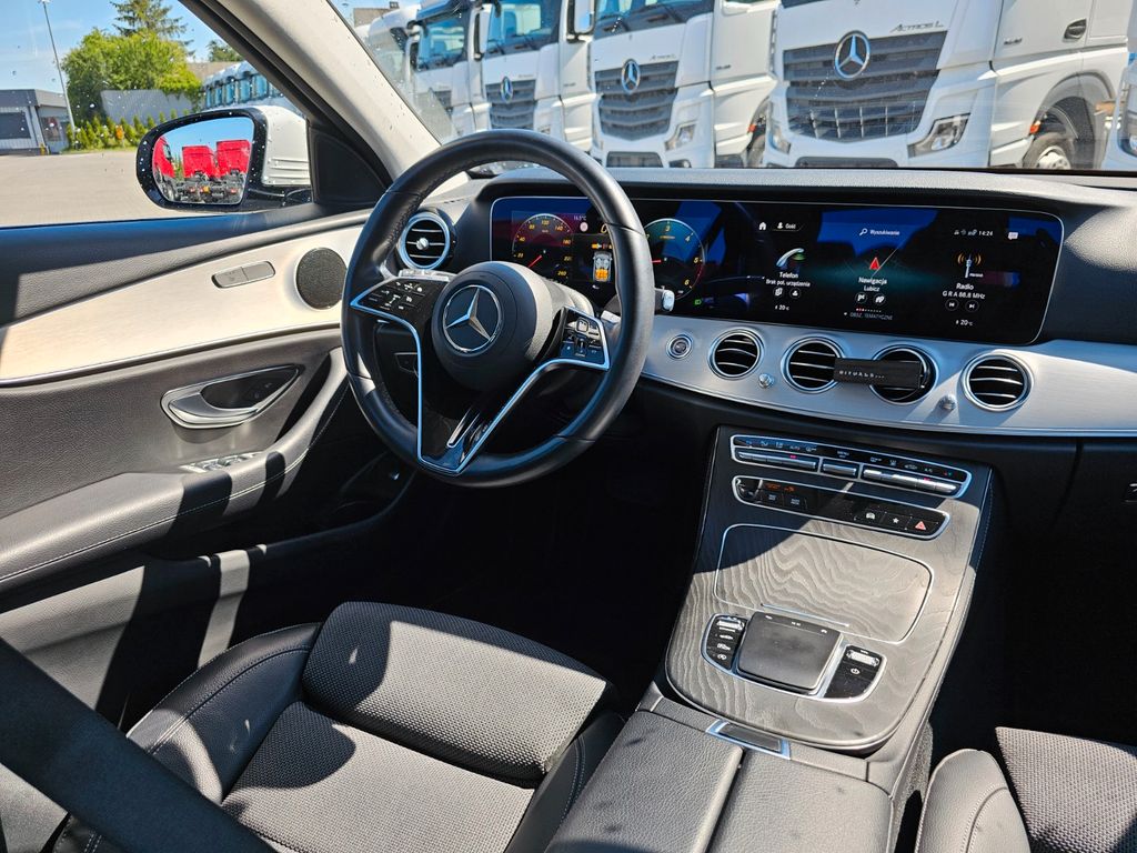 Mercedes-Benz E 220 2021