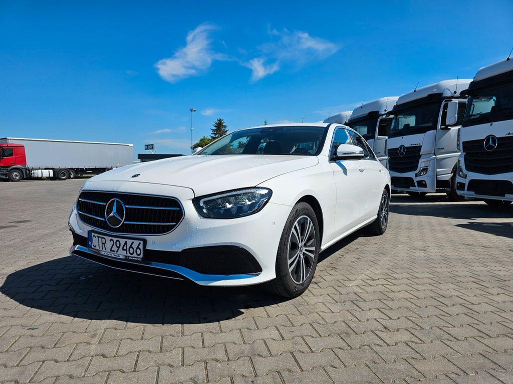 Mercedes-Benz E 220 2021