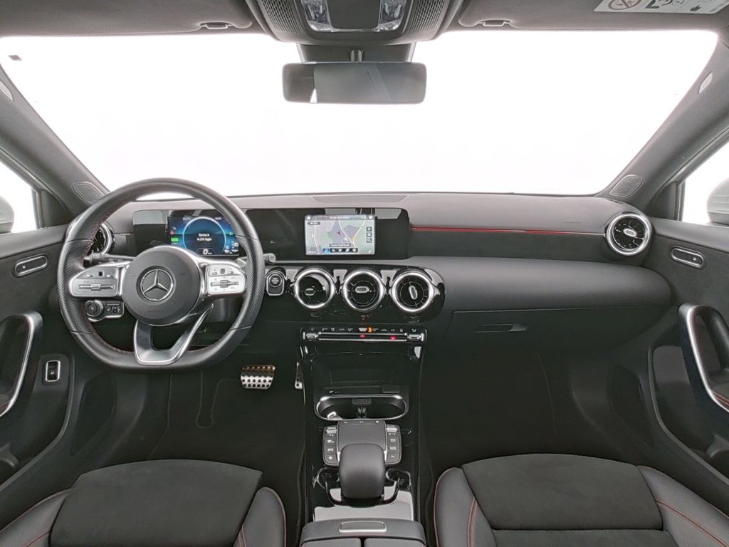 Mercedes-Benz A 250 2021