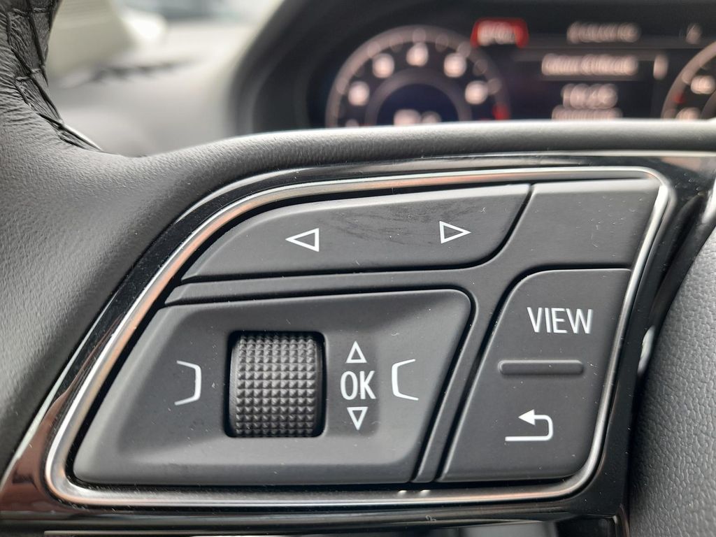 Audi Q2 2024