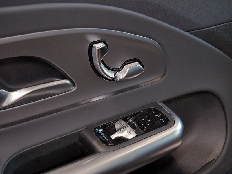 Mercedes-Benz CLA 250 2025