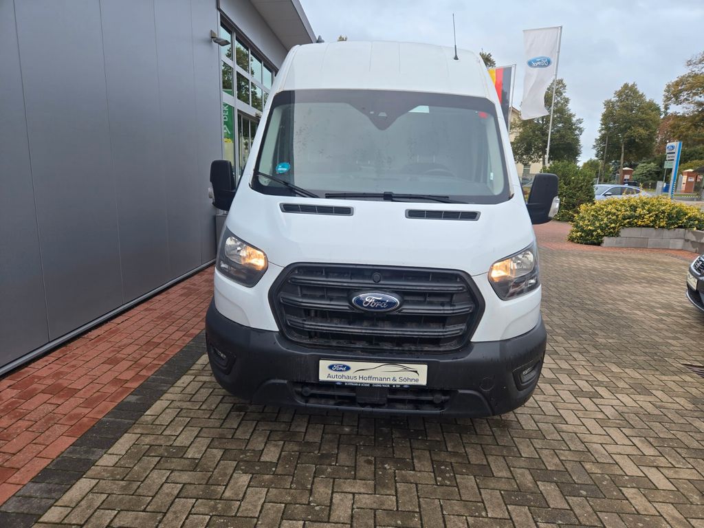 Ford Transit 2024