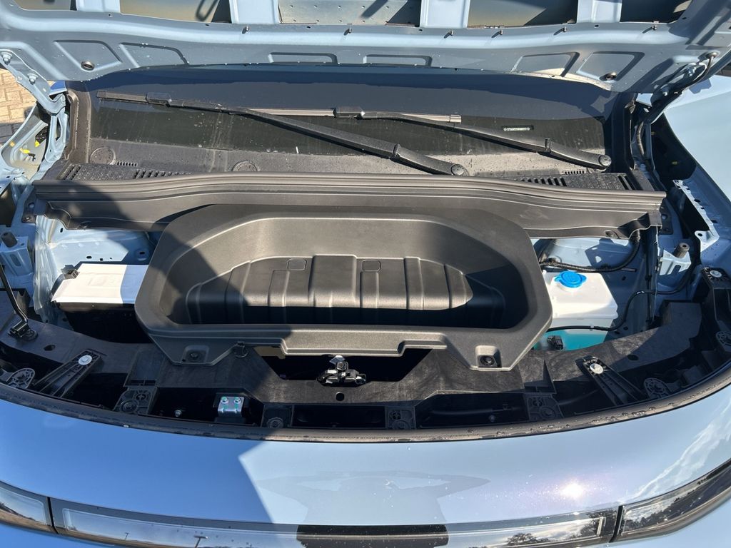 Leapmotor B10