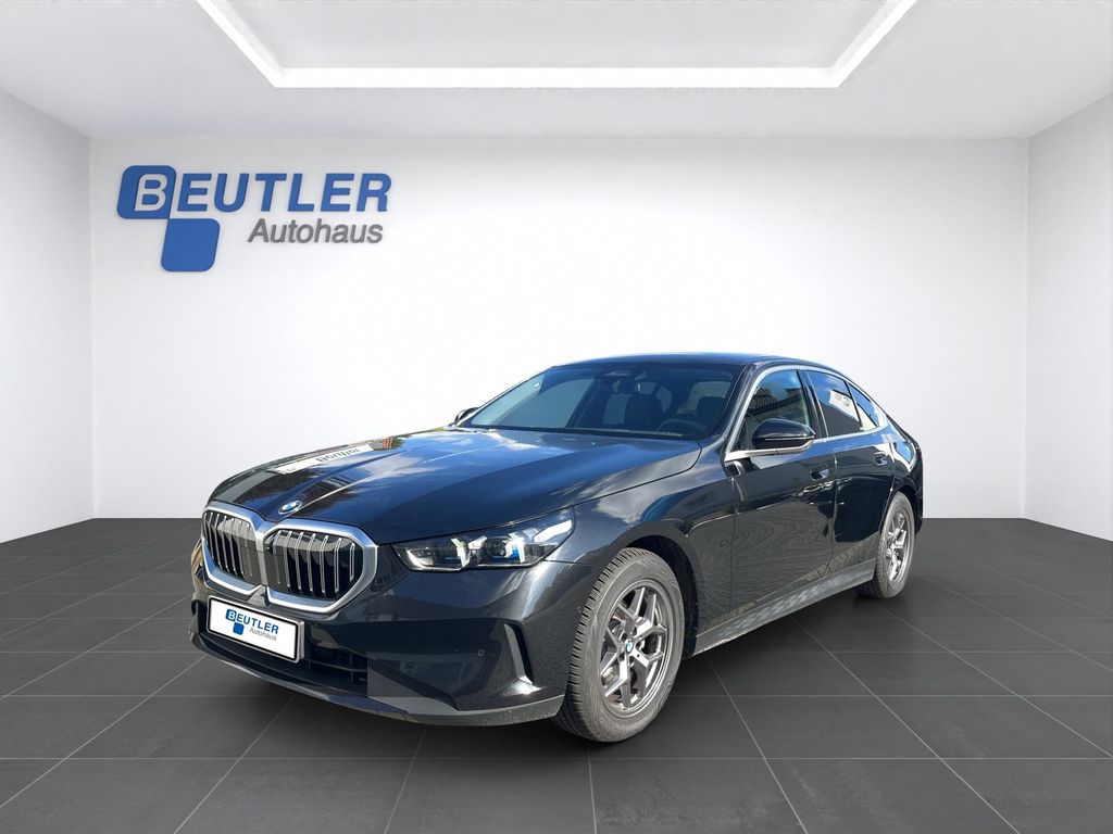 BMW 520 2025