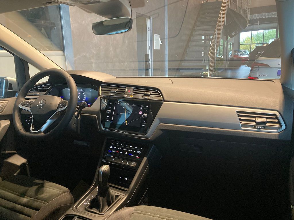 Volkswagen Touran 2025