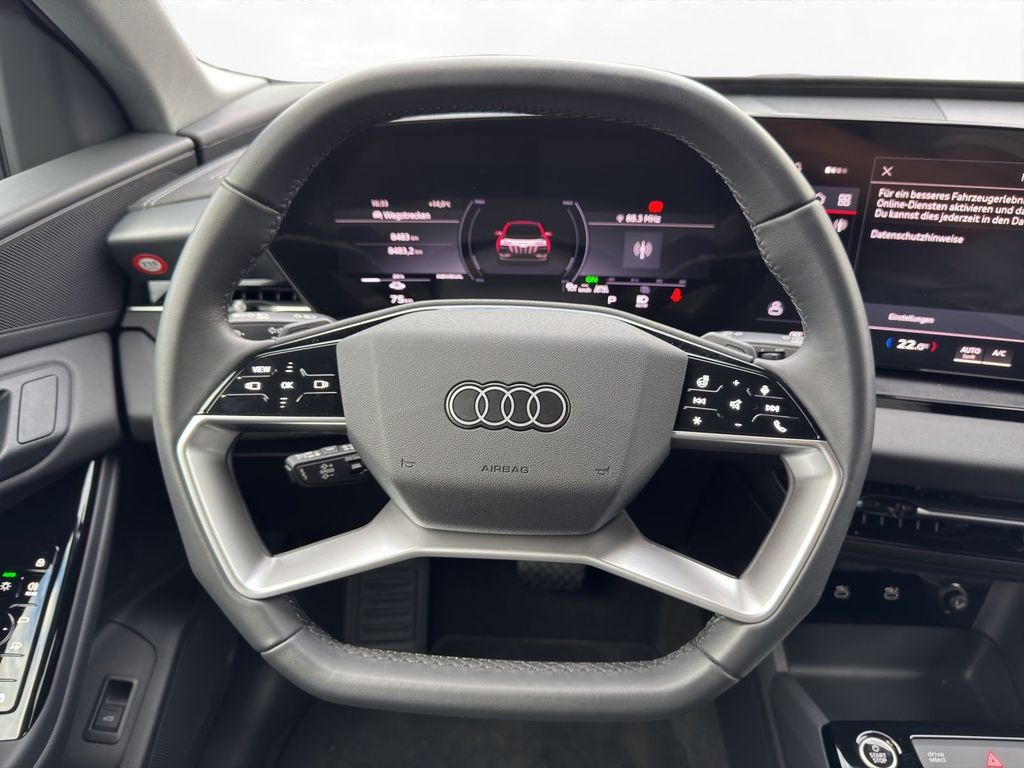 Audi Q6 e-tron 2025