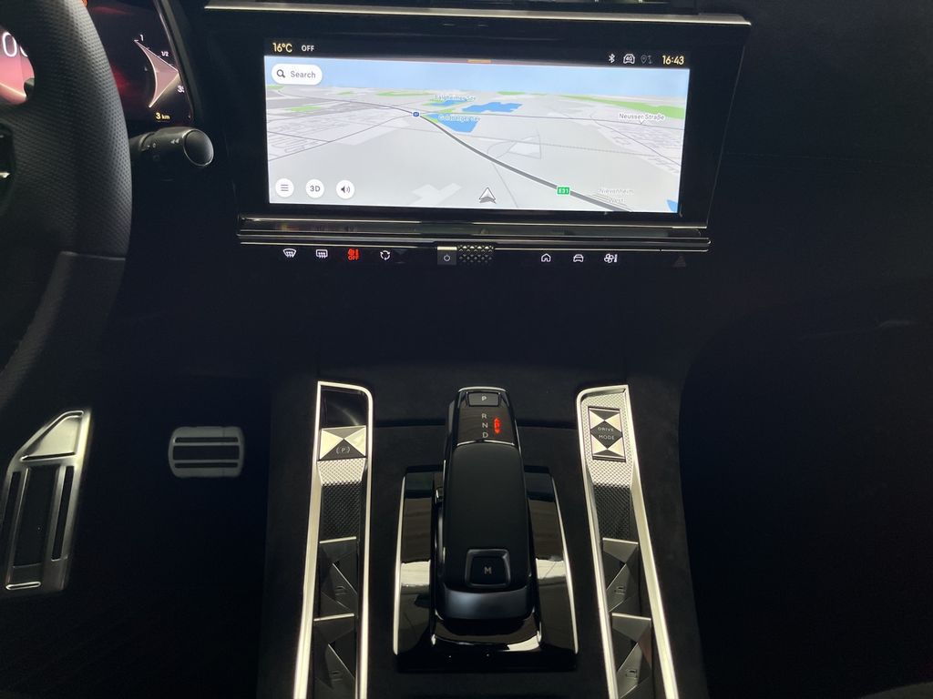 DS Automobiles DS7 (Crossback) 2025