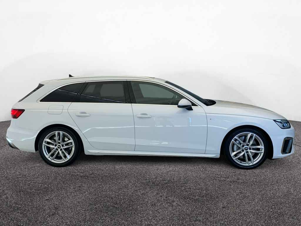 Audi A4 2022