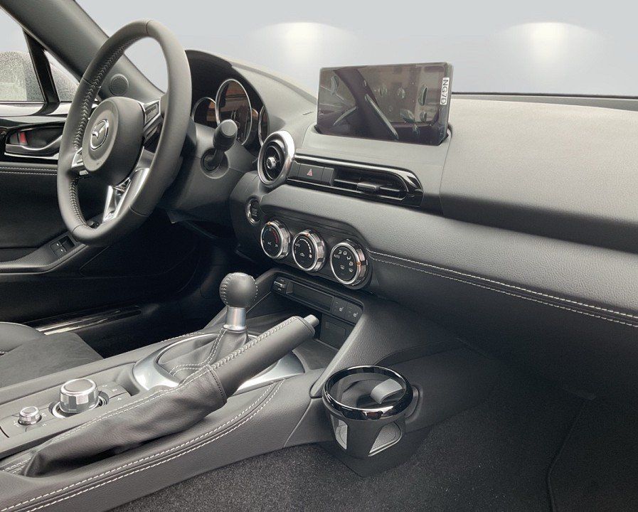 Mazda MX-5 2025