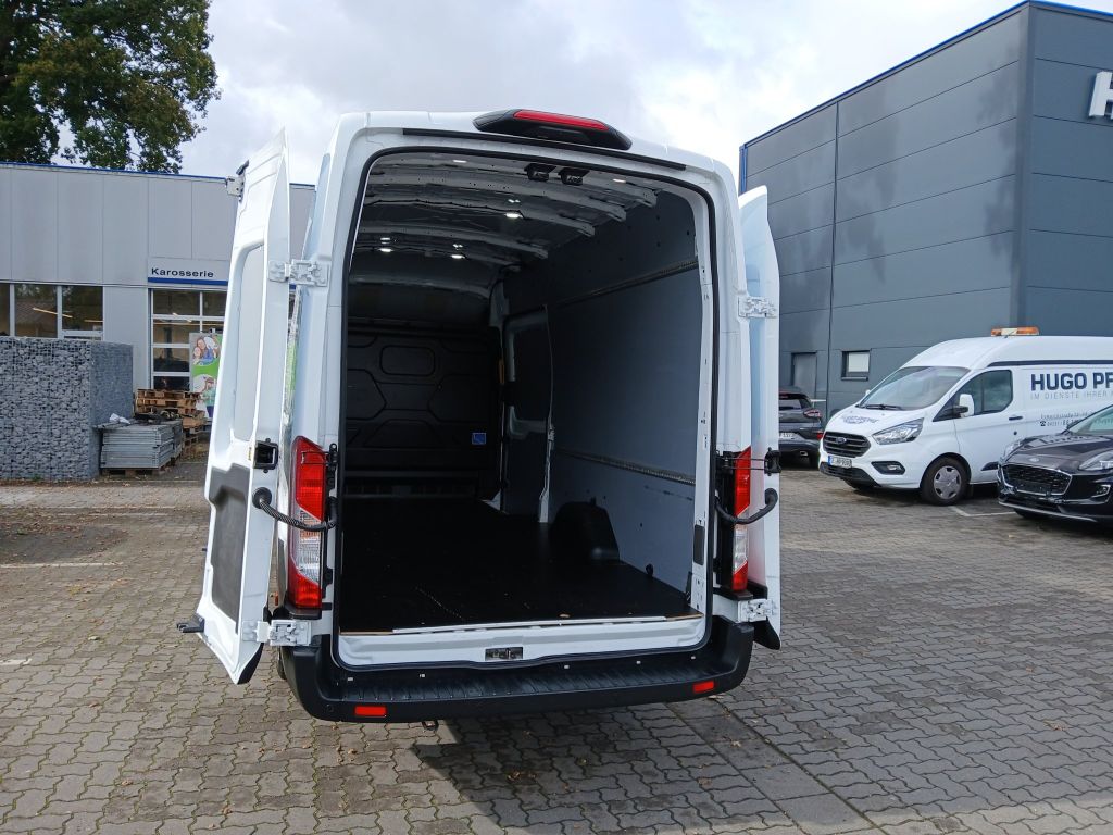 Ford Transit 2025
