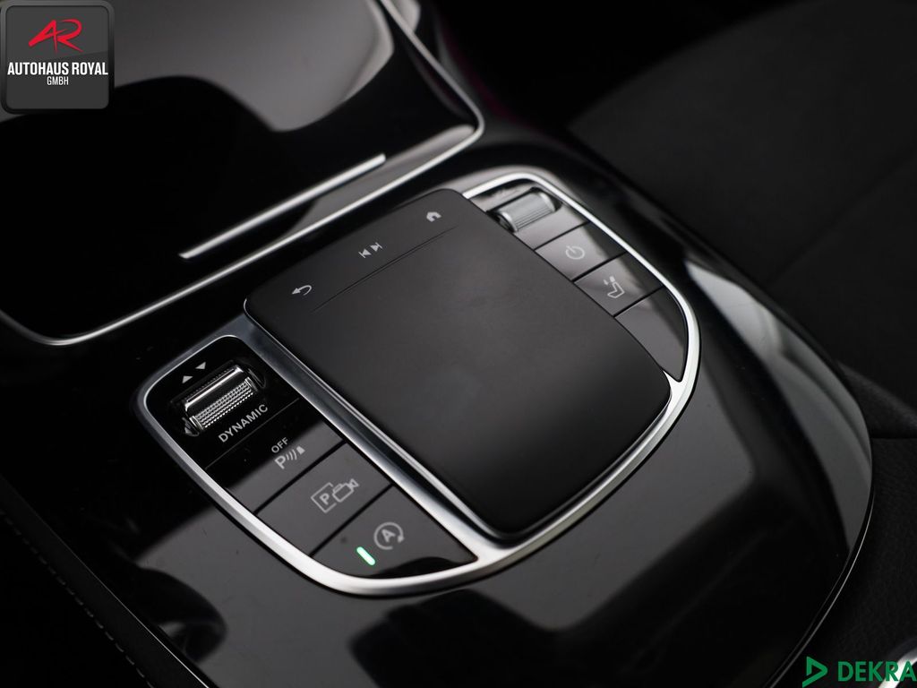 Mercedes-Benz E 300 2022