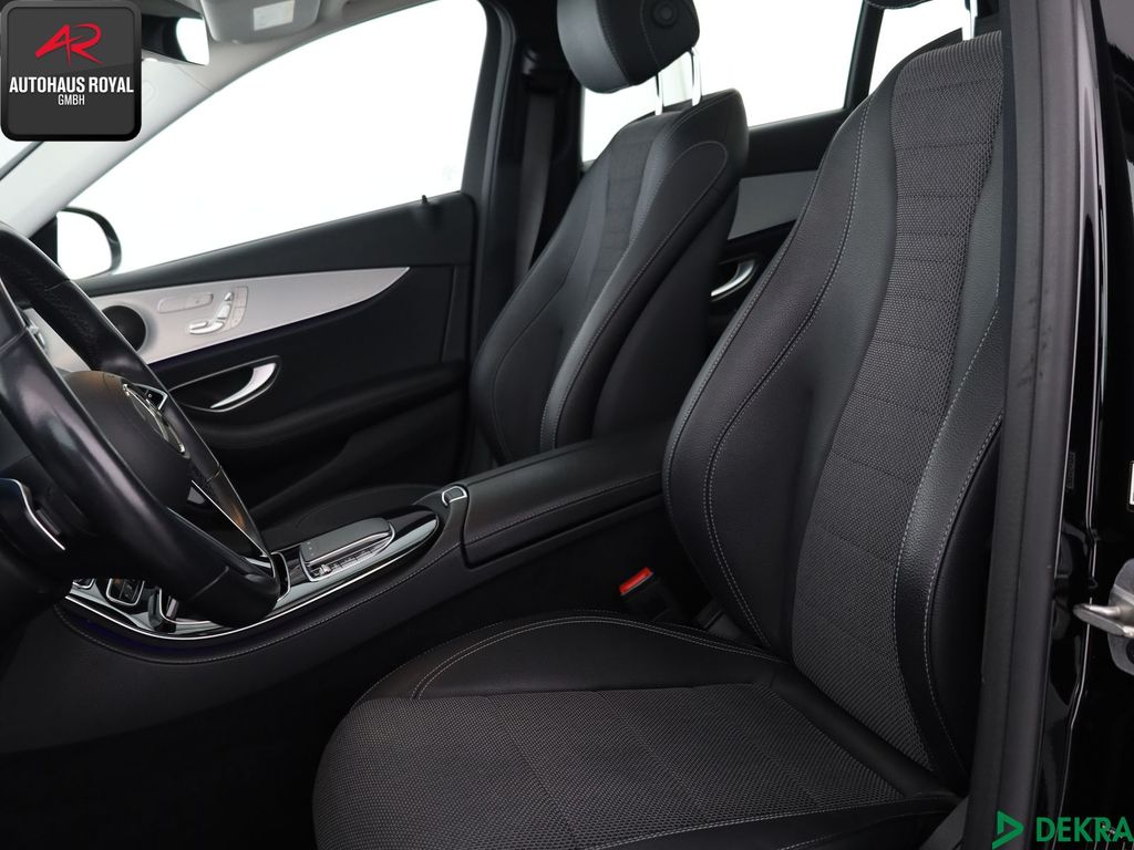 Mercedes-Benz E 300 2022