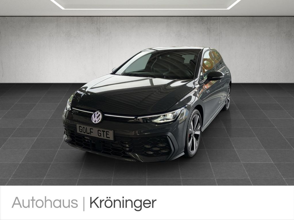 Volkswagen Golf 2025