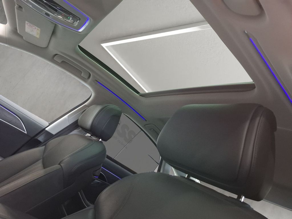 Audi A8 2024