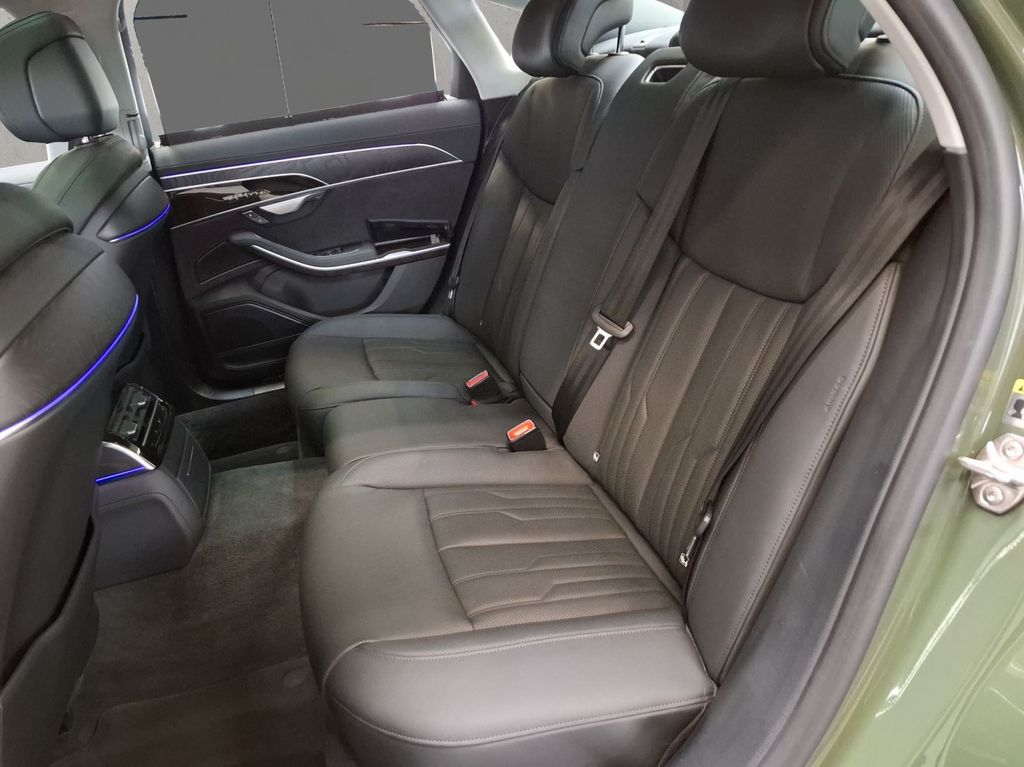 Audi A8 2024