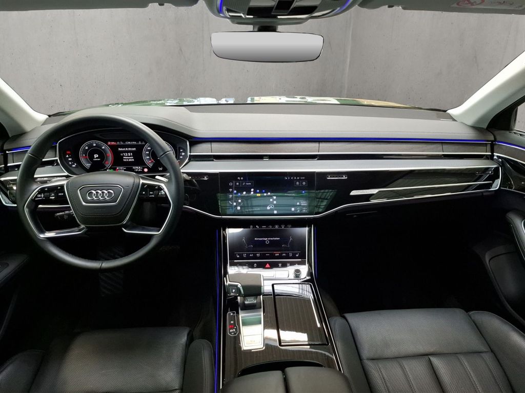 Audi A8 2024