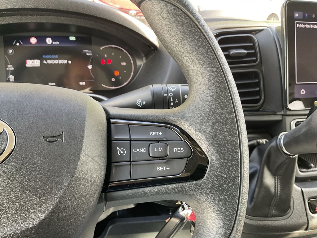 Toyota Proace Max 2025