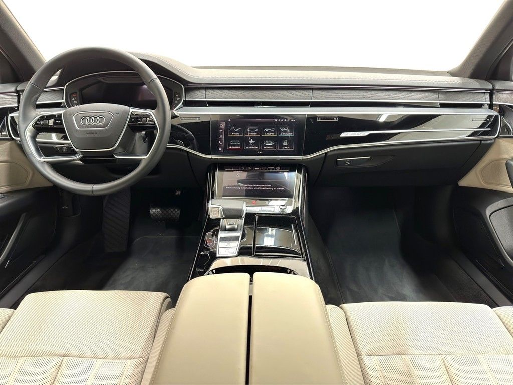 Audi A8 2023