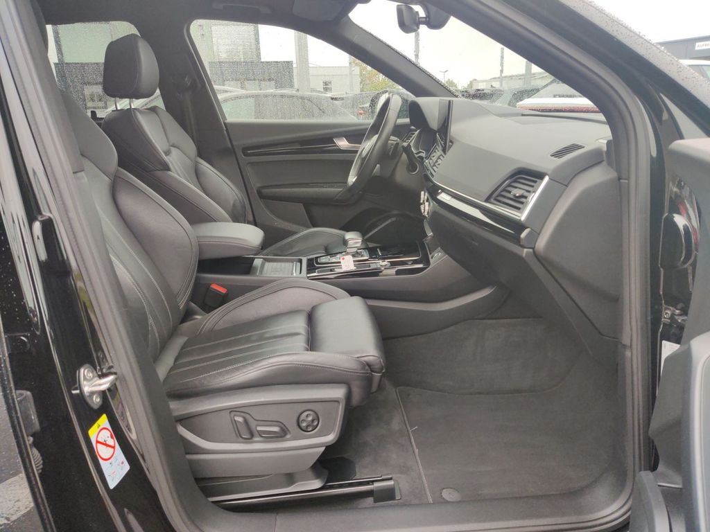 Audi SQ5 2022