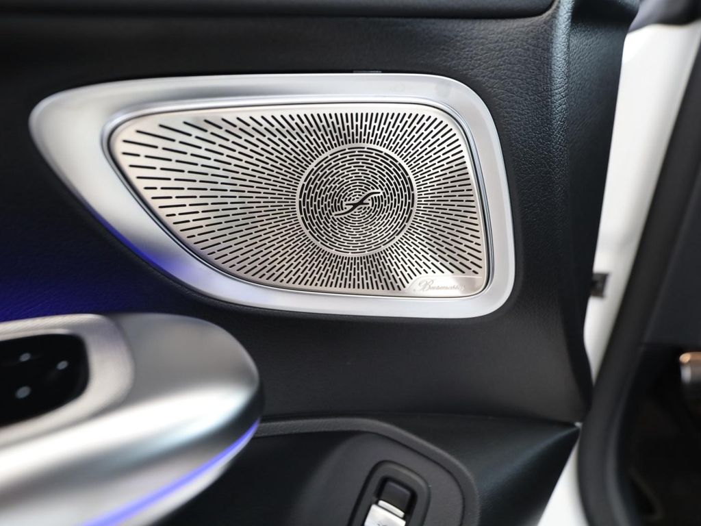 Mercedes-Benz CLE 300 2025