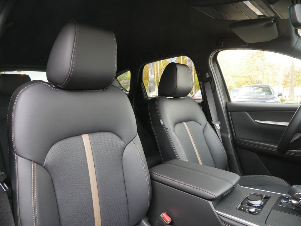 Mazda CX-60 2025