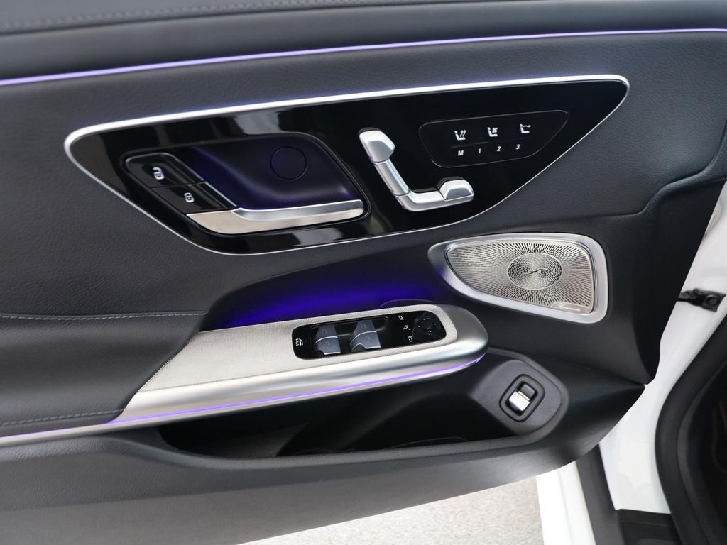 Mercedes-Benz CLE 300 2025