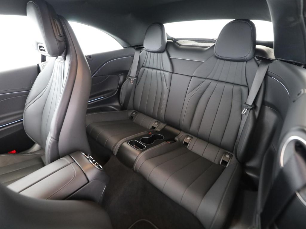 Mercedes-Benz CLE 300 2025