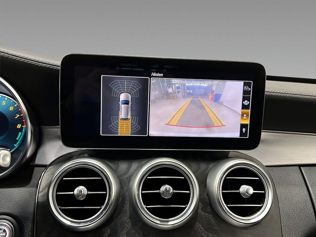 Mercedes-Benz C 300 2021