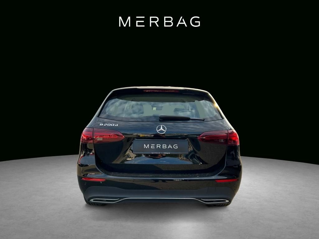 Mercedes-Benz B 200 2023